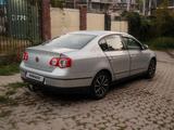 Volkswagen Passat 2008 года за 2 650 000 тг. в Алматы – фото 5