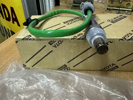 Лямда зонда на Тойота Камри 75 об 2, 5 за 35 000 тг. в Алматы