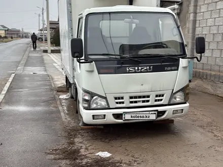 Isuzu  Elf (N-series) 2012 года за 9 000 000 тг. в Алматы