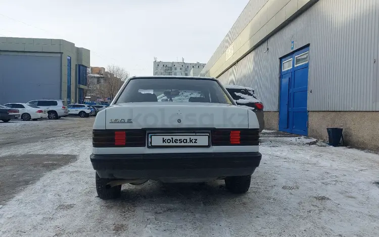 Mercedes-Benz 190 1988 года за 1 000 000 тг. в Караганда