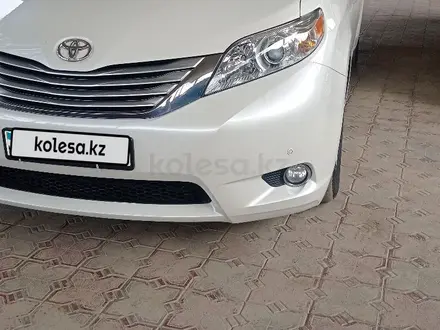 Toyota Sienna 2013 года за 14 000 000 тг. в Алматы – фото 3