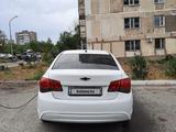 Chevrolet Cruze 2013 года за 4 500 000 тг. в Темиртау – фото 2