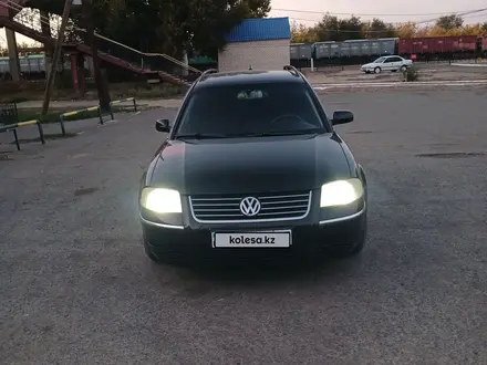 Volkswagen Passat 2002 года за 3 200 000 тг. в Уральск – фото 5