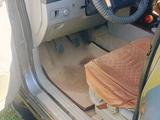 Kia Sorento 2004 года за 1 500 000 тг. в Уральск – фото 2