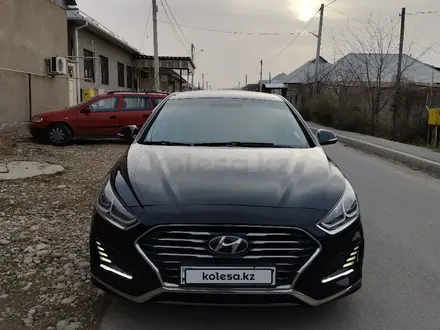 Hyundai Sonata 2017 года за 7 000 000 тг. в Шымкент