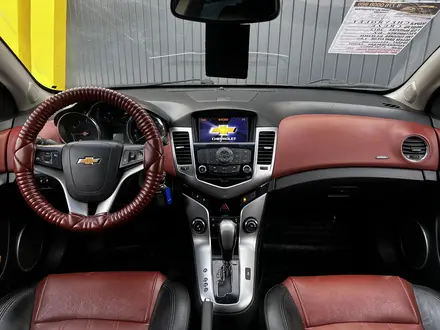 Chevrolet Cruze 2012 года за 4 700 000 тг. в Актобе – фото 7
