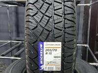 Michelin 205/70R15 Latitude Cross за 70 000 тг. в Алматы