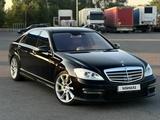 Mercedes-Benz S 65 AMG 2008 годаүшін10 500 000 тг. в Алматы – фото 5