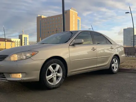 Toyota Camry 2005 года за 5 000 000 тг. в Атырау