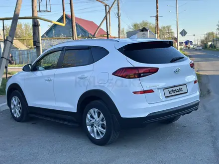 Hyundai Tucson 2020 года за 10 950 000 тг. в Уральск – фото 2