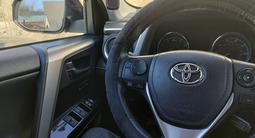 Toyota RAV4 2016 года за 12 700 000 тг. в Жанаозен – фото 3