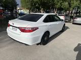 Toyota Camry 2017 года за 5 500 000 тг. в Атырау – фото 4