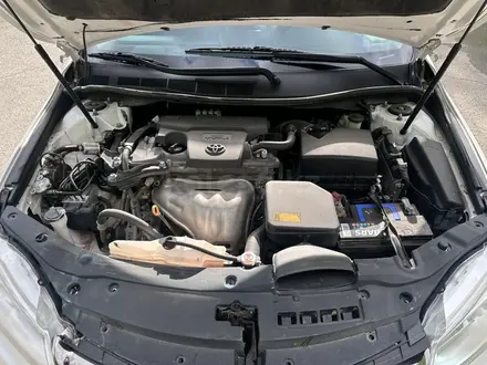 Toyota Camry 2017 года за 5 500 000 тг. в Атырау – фото 11