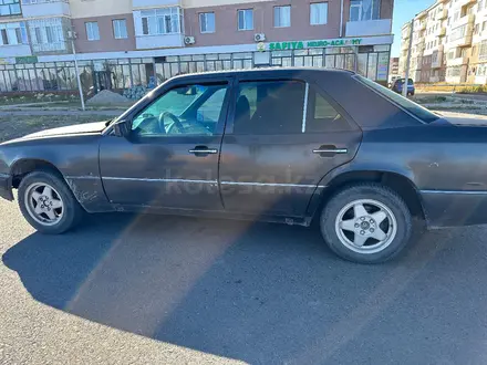 Mercedes-Benz E 200 1992 года за 1 200 000 тг. в Талдыкорган