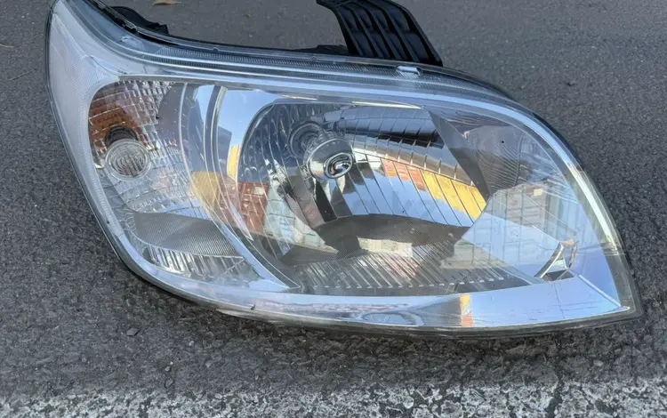 Правая фара Chevrolet Nexia, Ravon Nexia за 12 000 тг. в Астана
