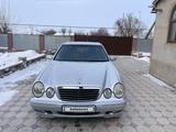 Mercedes-Benz E 320 2000 годаfor7 100 000 тг. в Алматы – фото 3