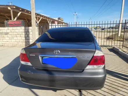 Toyota Camry 2005 года за 3 300 000 тг. в Жанаозен – фото 2