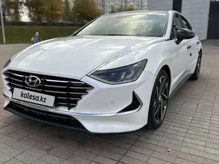 Hyundai Sonata 2019 года за 10 500 000 тг. в Шымкент – фото 3