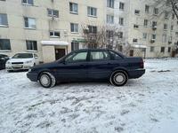 Volkswagen Passat 1994 годаfor1 800 000 тг. в Астана