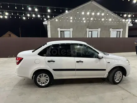 ВАЗ (Lada) Granta 2190 2013 года за 1 900 000 тг. в Атырау – фото 5