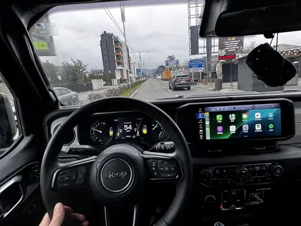Jeep Wrangler 2024 года за 17 150 000 тг. в Алматы – фото 6