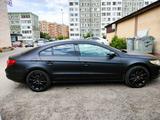 Volkswagen Passat CC 2009 годаfor4 500 000 тг. в Астана – фото 2