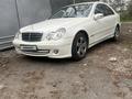 Mercedes-Benz C 200 2004 года за 4 000 000 тг. в Алматы – фото 3