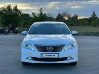 Toyota Camry 2012 годаfor8 600 000 тг. в Актобе