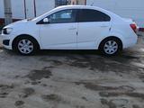 Chevrolet Aveo 2013 годаfor2 750 000 тг. в Уральск – фото 2