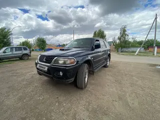 Mitsubishi Montero Sport