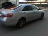 Toyota Camry 2006 года за 5 500 000 тг. в Актобе – фото 4