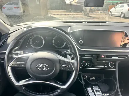 Hyundai Sonata 2019 года за 9 600 000 тг. в Алматы – фото 4