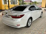 Lexus ES 300h 2013 года за 7 500 000 тг. в Жанаозен – фото 4
