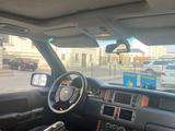 Land Rover Range Rover 2004 годаүшін3 500 000 тг. в Актау – фото 4