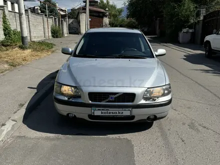 Volvo S60 2001 года за 4 000 000 тг. в Алматы – фото 2