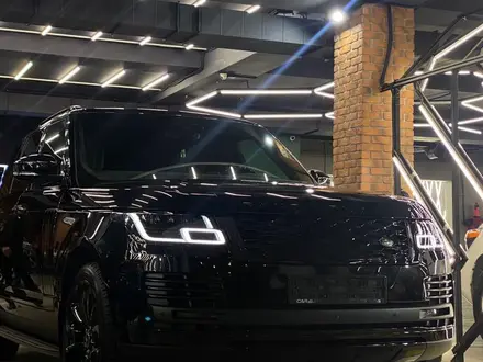Land Rover Range Rover 2018 года за 63 000 000 тг. в Алматы – фото 6