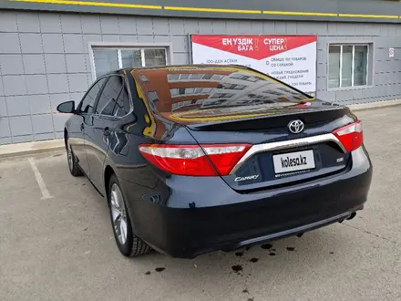 Toyota Camry 2016 года за 6 800 000 тг. в Атырау – фото 8