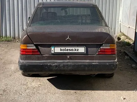 Mercedes-Benz E 230 1991 года за 500 000 тг. в Алматы – фото 5