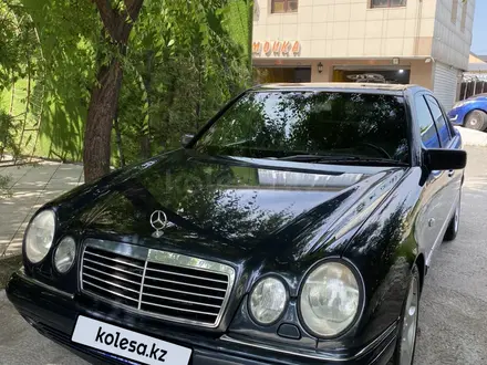 Mercedes-Benz E 280 1996 года за 4 300 000 тг. в Алматы – фото 4