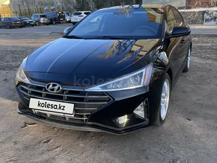 Hyundai Elantra 2019 года за 7 400 000 тг. в Павлодар