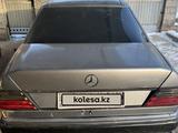 Mercedes-Benz E 230 1991 года за 750 000 тг. в Алматы