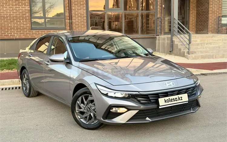Hyundai Elantra 2023 года за 9 200 000 тг. в Шымкент