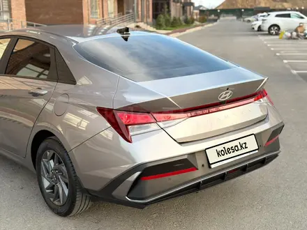 Hyundai Elantra 2023 года за 9 200 000 тг. в Шымкент – фото 9