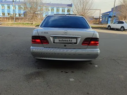 Mercedes-Benz E 320 1999 года за 4 400 000 тг. в Алматы – фото 8