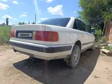 Audi 100, 1992