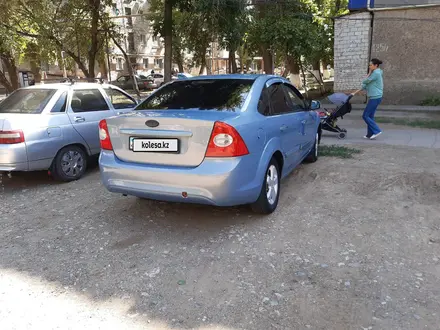 Ford Focus 2009 года за 2 300 000 тг. в Уральск – фото 3