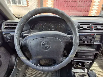 Opel Vectra 1995 года за 270 000 тг. в Актобе – фото 5