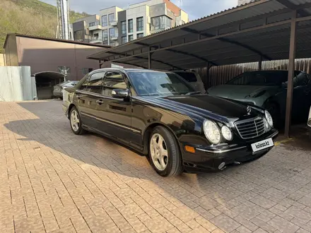 Mercedes-Benz E 320 2001 года за 7 200 000 тг. в Алматы – фото 3