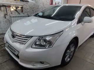 Toyota Avensis, 2010