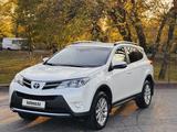 Toyota RAV4 2015 годаfor12 500 000 тг. в Алматы – фото 3